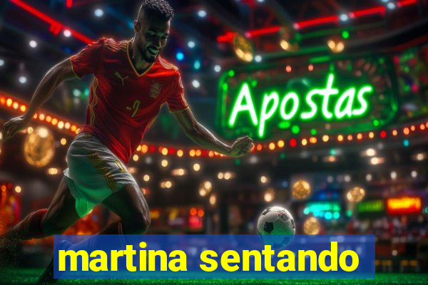 martina sentando